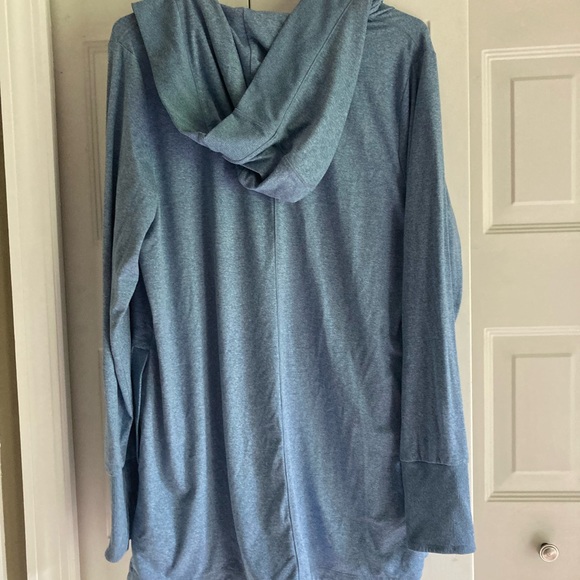 Althleta uptempo wrap blue, size large - Picture 3 of 6